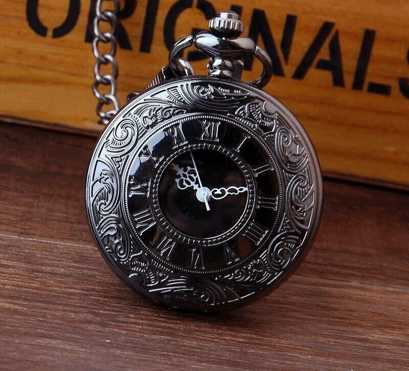 Pastoral Retro Roman Hollow Pocket Watch for Men and Women Quartz Watch