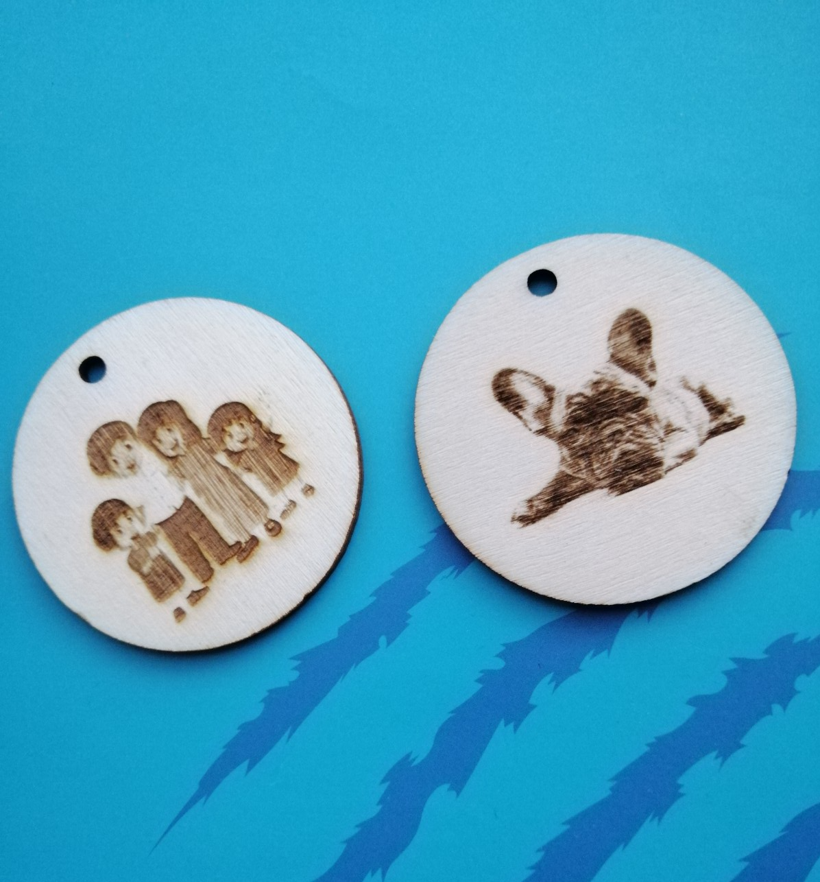 Handmade Personalised Wooden Keyring Keychain Picture or Word Laser Engraved 5cm