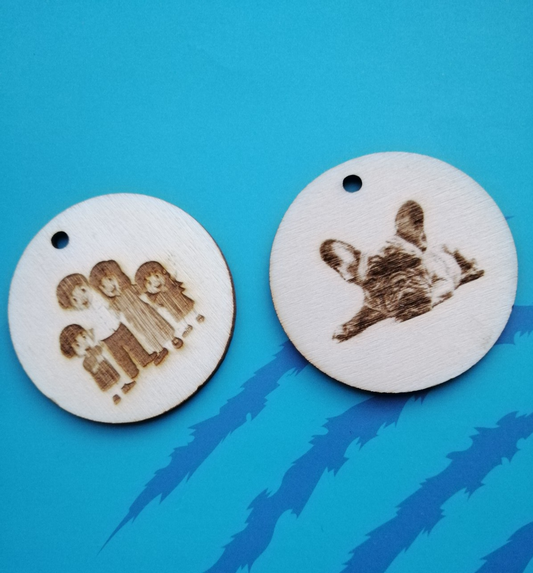 Handmade Personalised Wooden Keyring Keychain Picture or Word Laser Engraved 5cm