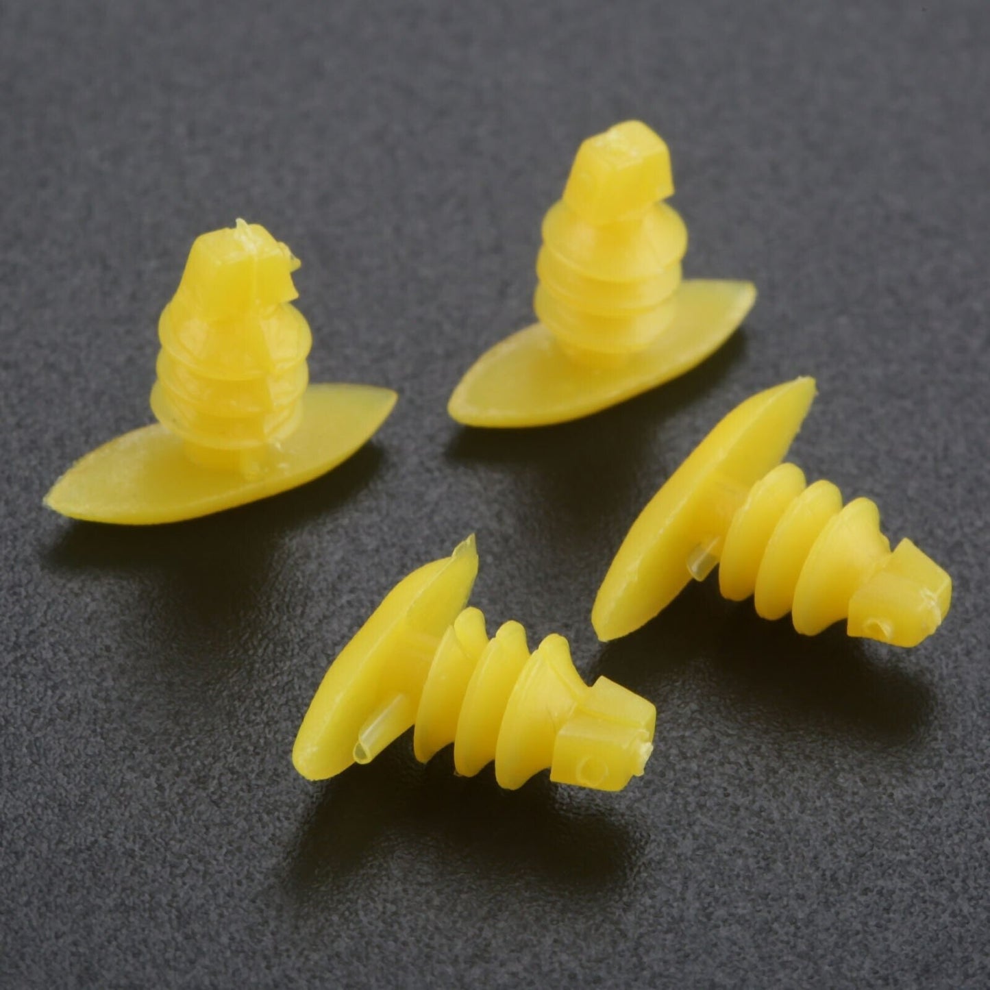 10x Weatherstrip Retainers Rivet Clips 5.4mm for BMW Toyota Honda Mazda